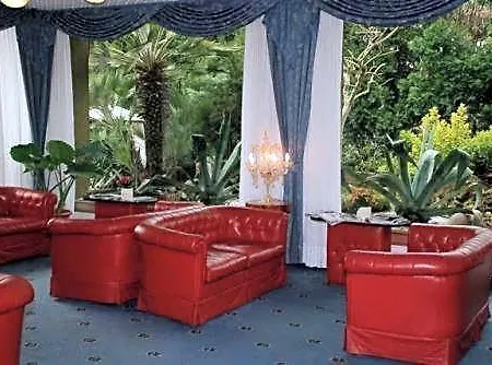 فندق Burchiello 4*